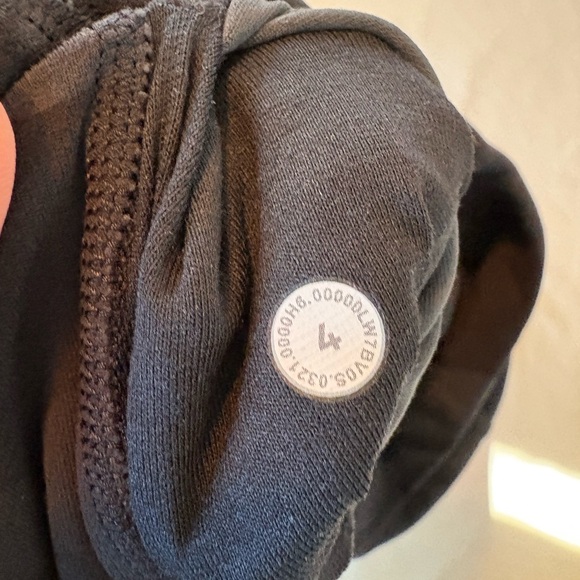 lululemon athletica Camo Black 6” Shorts - Picture 5 of 5